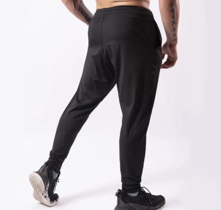 Men’s Black Hooded Tracksuit – Pullu Dhkiil Edition